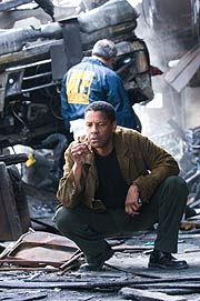 Denzel Washington ist ATF Agent Doug Carlin (Foto: Buena Vista)